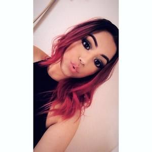 Meet your Posher, Evelin